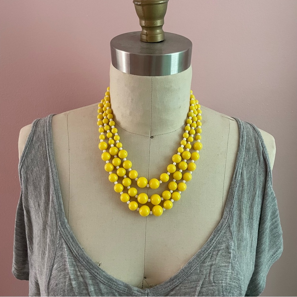 Vintage mod retro triple strand necklace